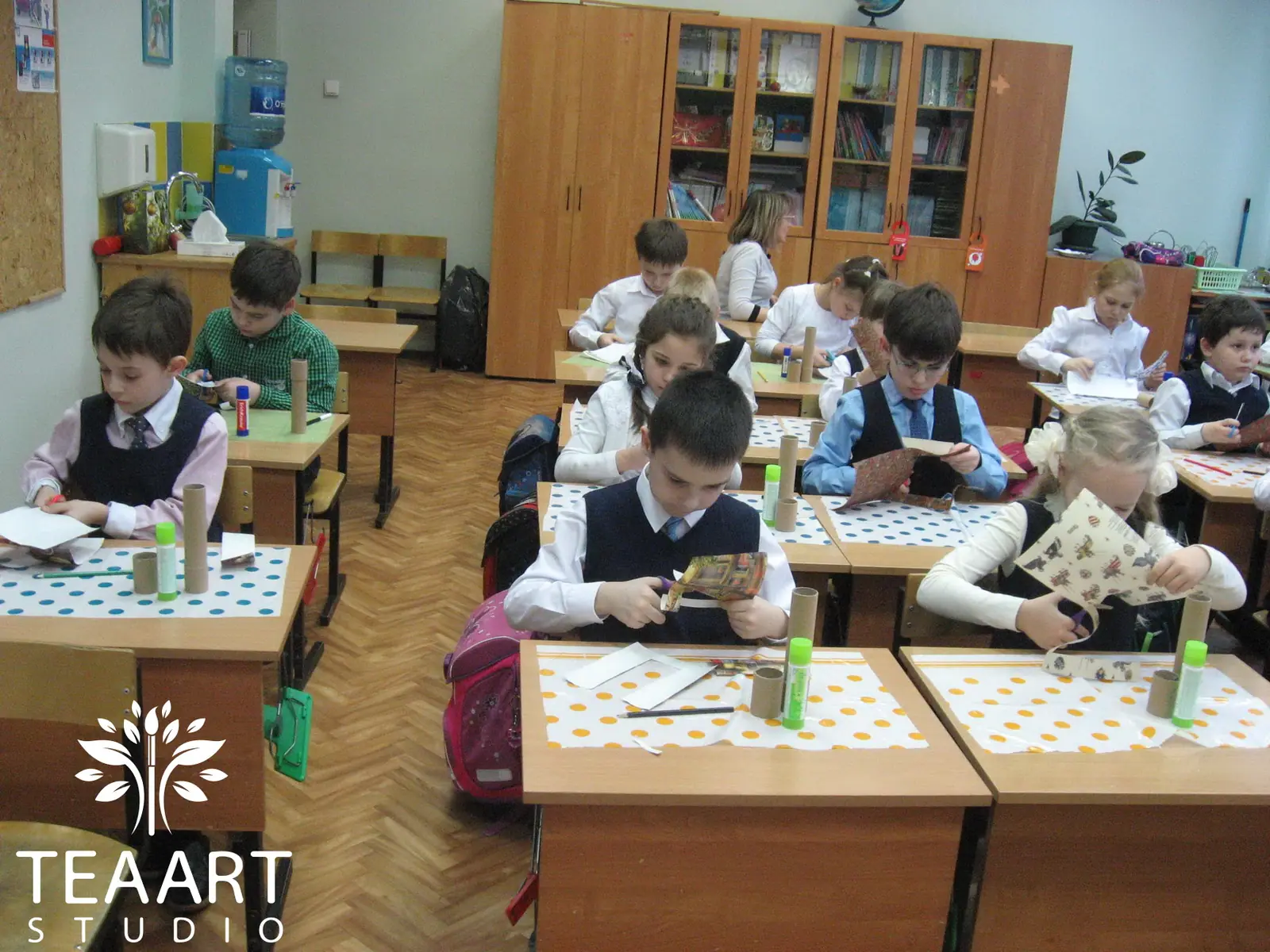 Мастер-класс по созданию калейдоскопов в школе