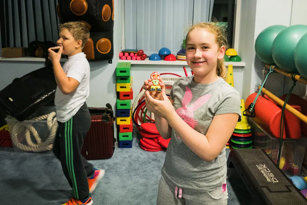 Роспись пряников на юбилее X-Fit
